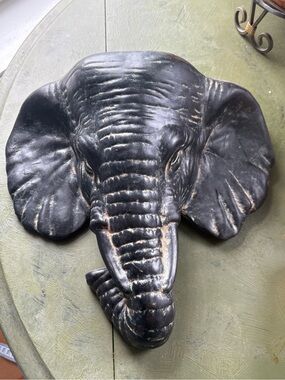 Black Elephant Head Wall Decor Planter - Home Accent